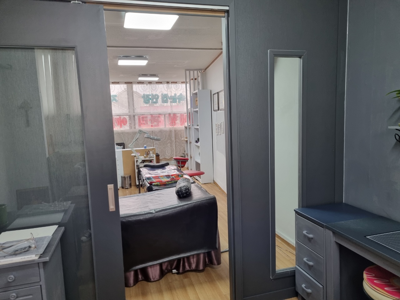 2049928719_sFBN2HCR_0d4e023c34e3ce54f14e3643d43cc7ce53eec2b1.jpg 이미지크게보기